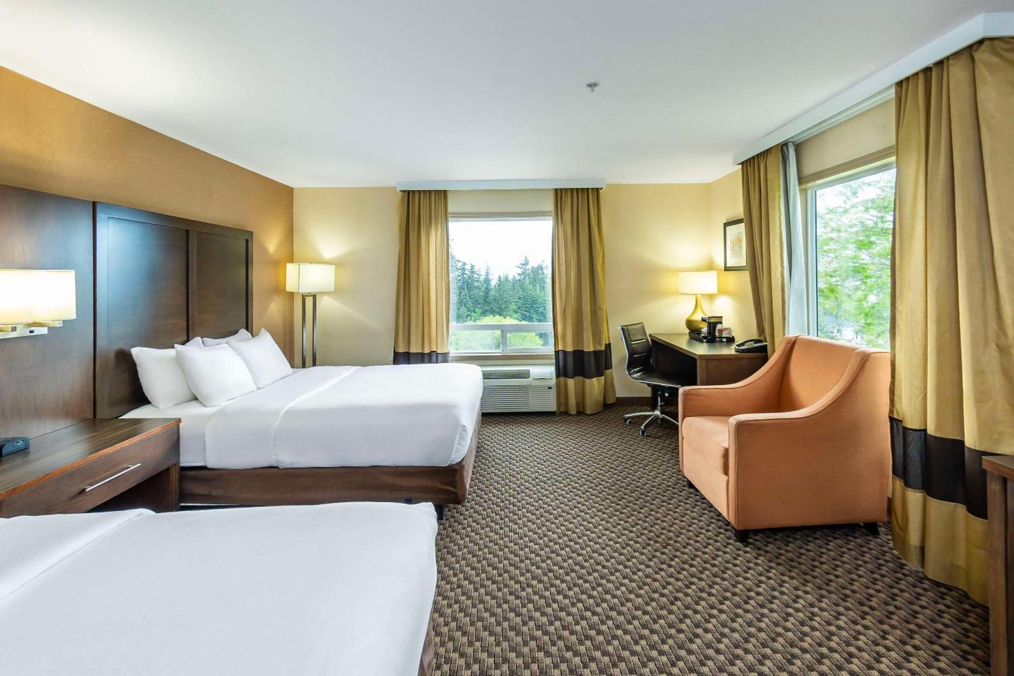 Comfort Inn & Suites Salmon Arm Eksteriør billede