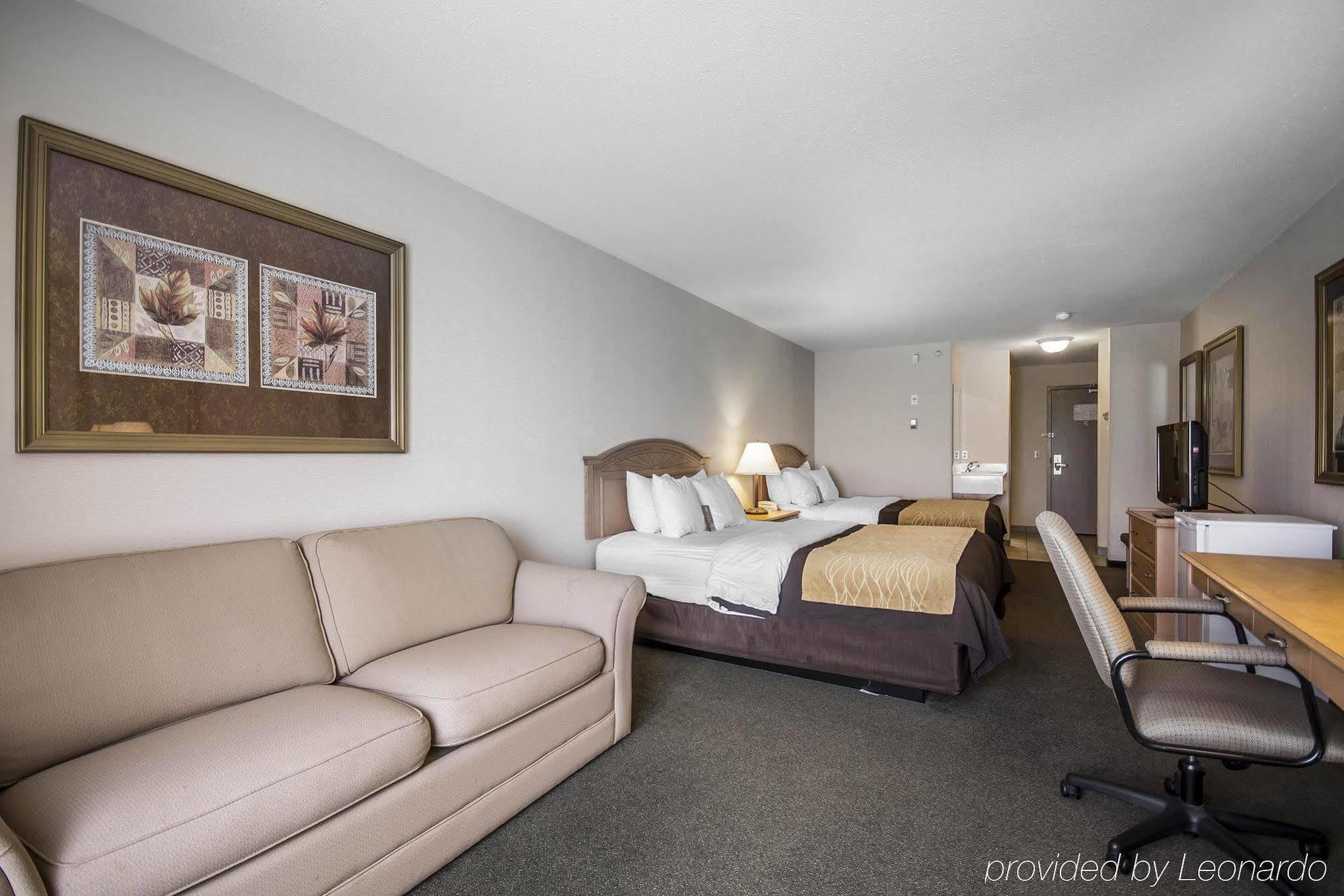 Comfort Inn & Suites Salmon Arm Eksteriør billede